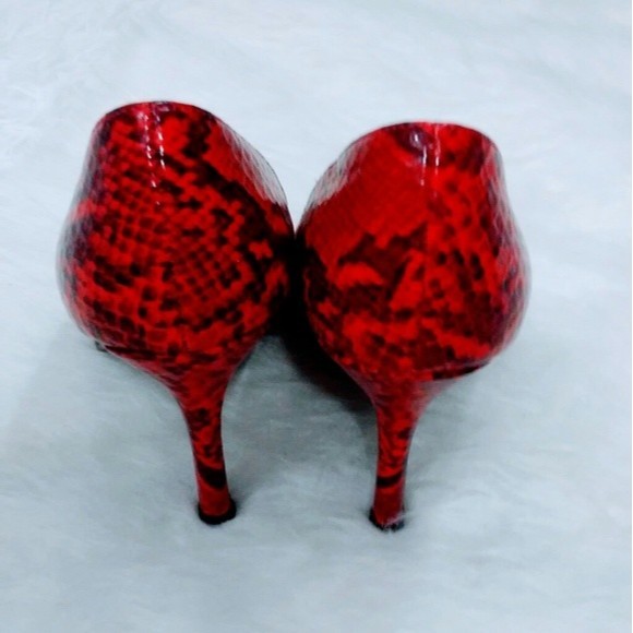 Rampage Red Snakeskin Pointed Toe Stiletto Heels Pumps Women’s Shoes Size 6 - Picture 7 of 7